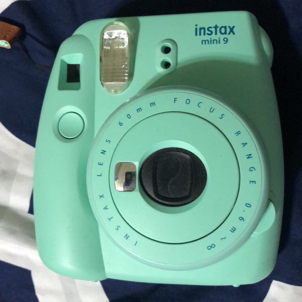 Instax mini 9 camera - Picture 2 of 4